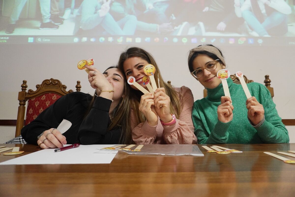 articolo di tre ragazze 3
