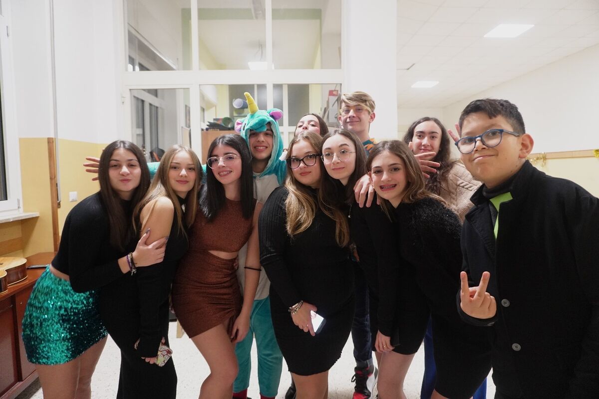 articolo di tre ragazze 6