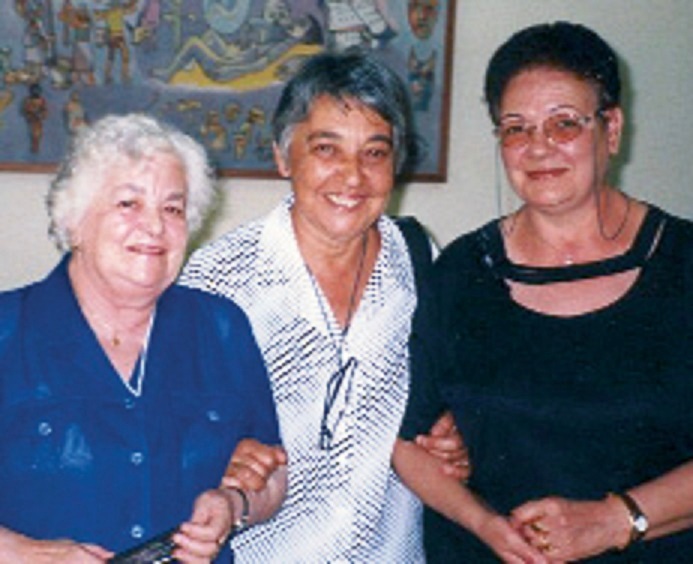 2004 12 Sardi Murgia1