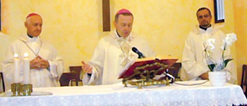 Il romagnolo mons. Biguzzi, a sinistra, ha partecipato alla festa del Saverio di S. Pietro in Vincoli (RA)