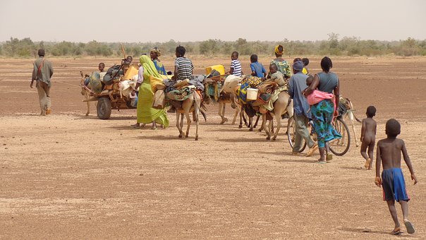 migranti deserto