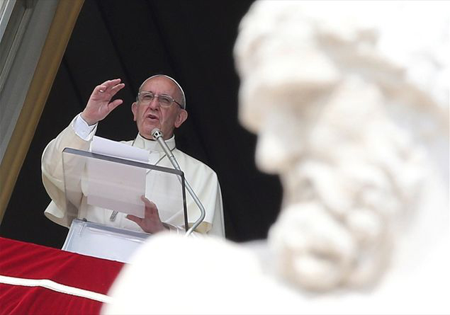 papa francesco angelus congo