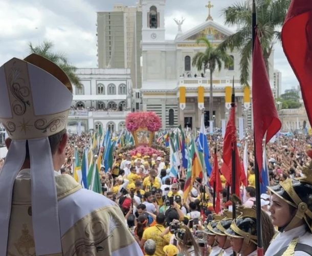 Belém, il Círio di Nazaré: due milioni di passi dietro la Madre missionaria